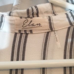 Elan Tops - Elan Tunic with Pockets S/M. Never Worn. Elan Tops - Elan Tunic with Pockets S/M. Never Worn.